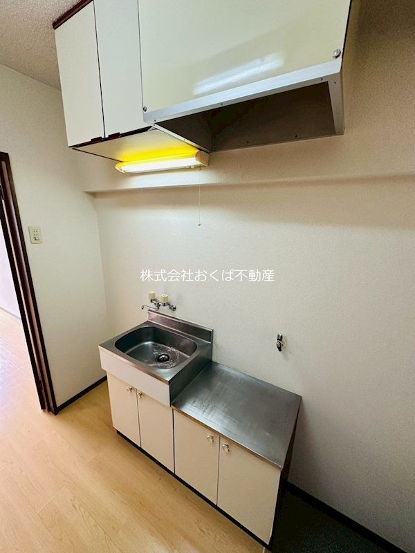 �y�L�b�`���z�@