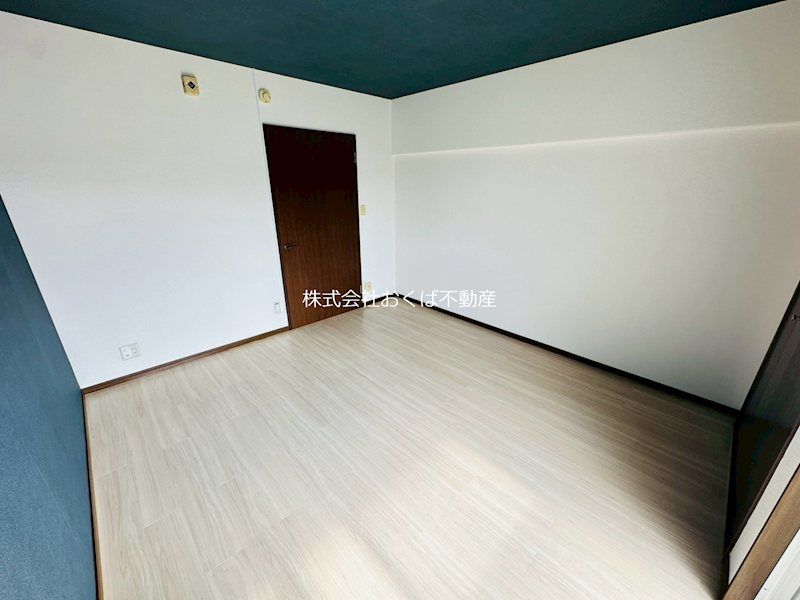 �y�Q���z�@