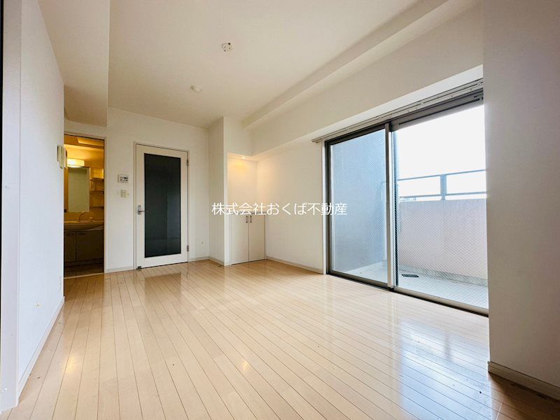 �y���ԁE���r���O�z�@