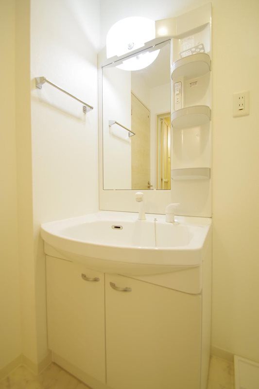 �y���ʏ��z�@