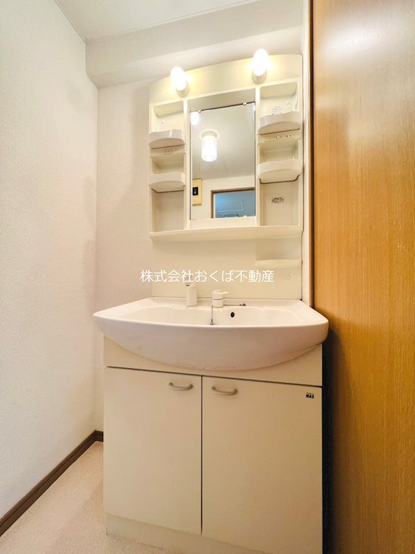 �y���ʏ��z�@