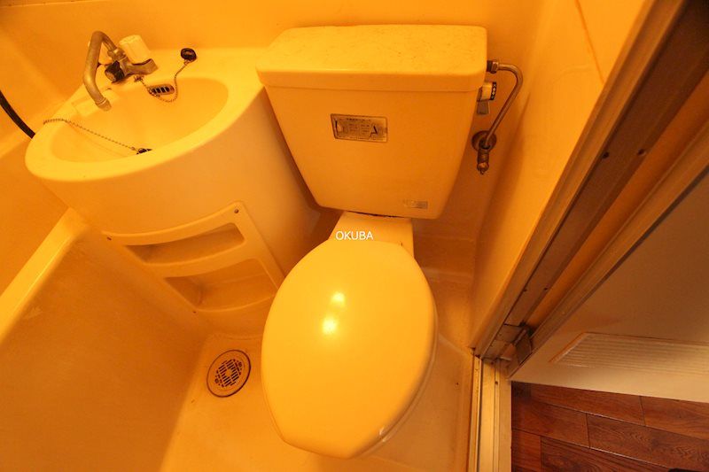 �y�g�C���z�@