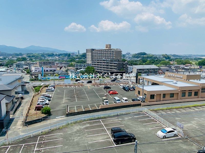 �y���]�z�@