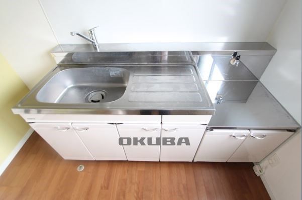 �y�L�b�`���z�@