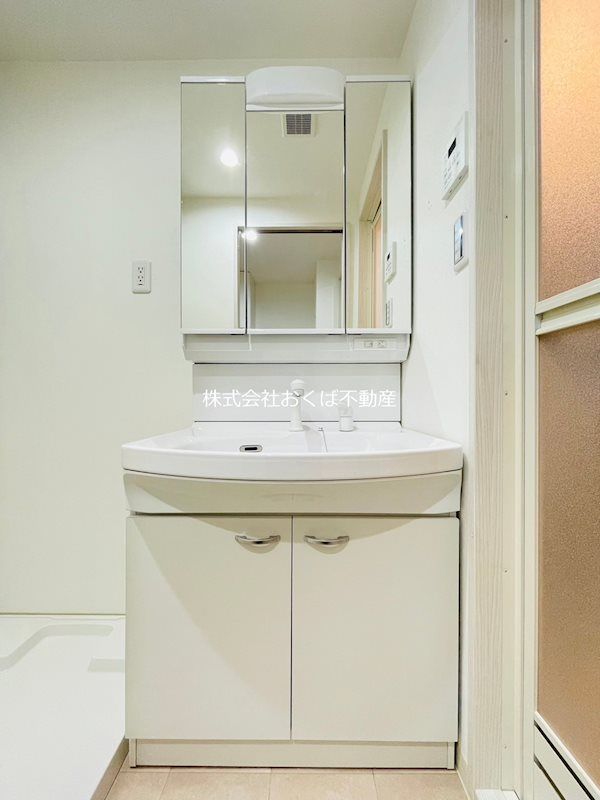 �y���ʏ��z�@