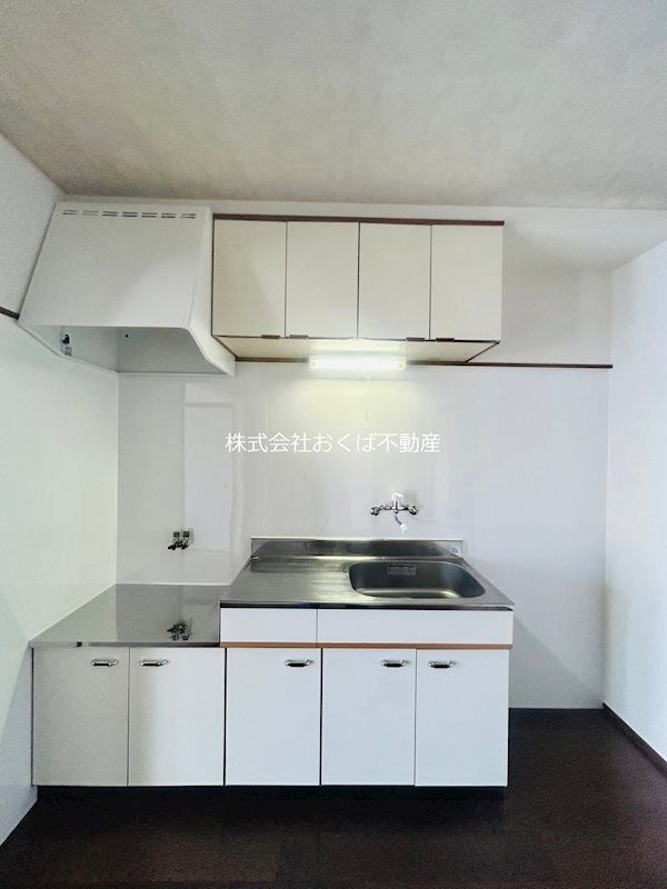 �y�L�b�`���z�@