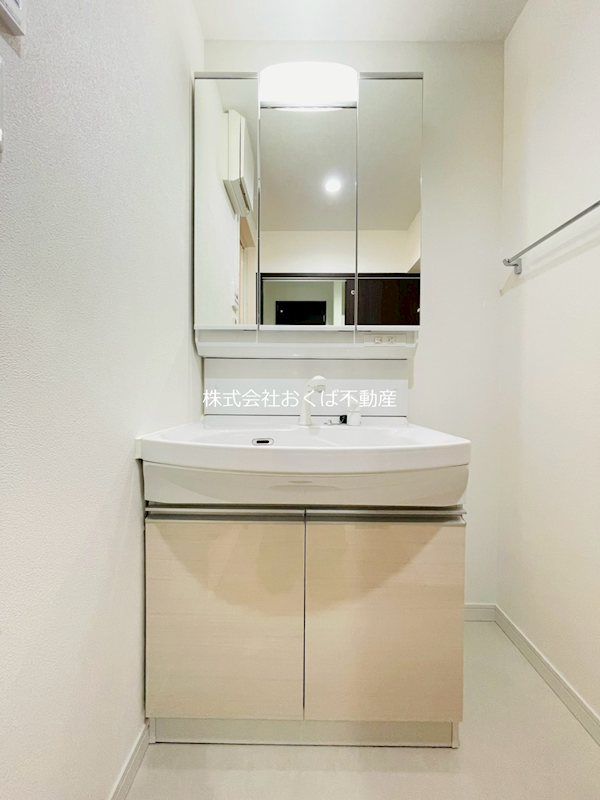 �y���ʏ��z�@