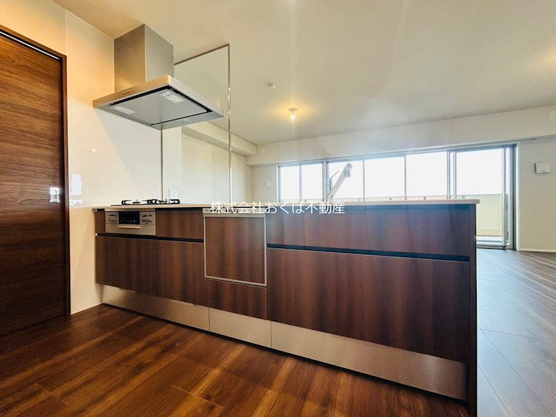 �y�L�b�`���z�@