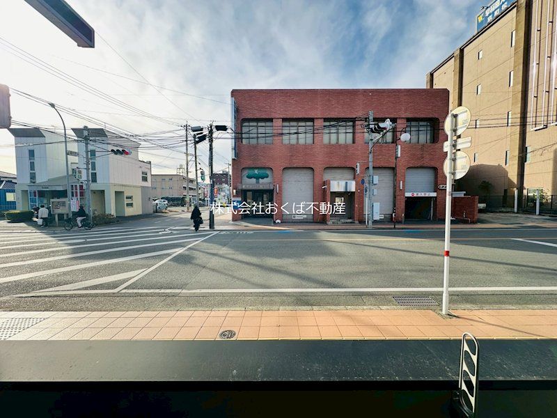 �y���]�z�@