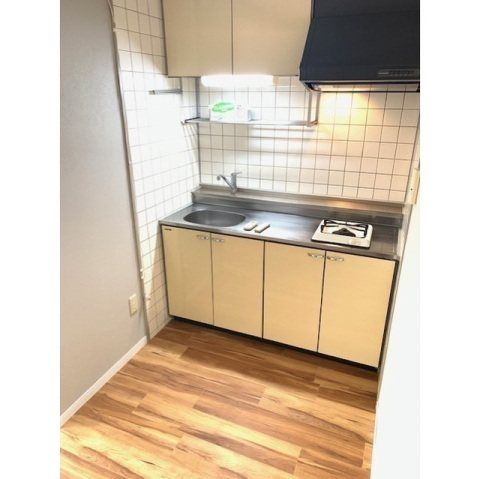 �y�L�b�`���z�@