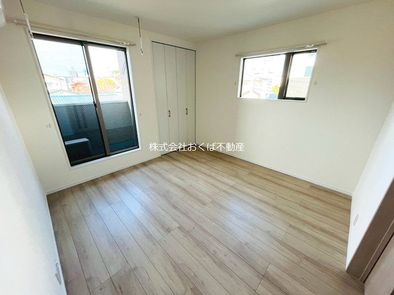 �y���ԁE���r���O�z�@