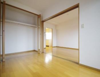 �y���[�z�@