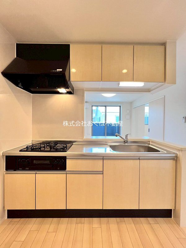 �y�L�b�`���z�@