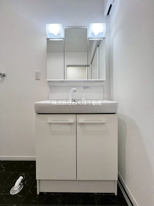 �y���ʏ��z�@