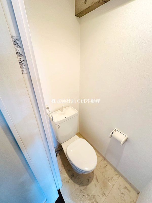 �y�g�C���z�@