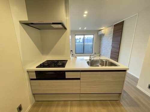 �y�L�b�`���z�@