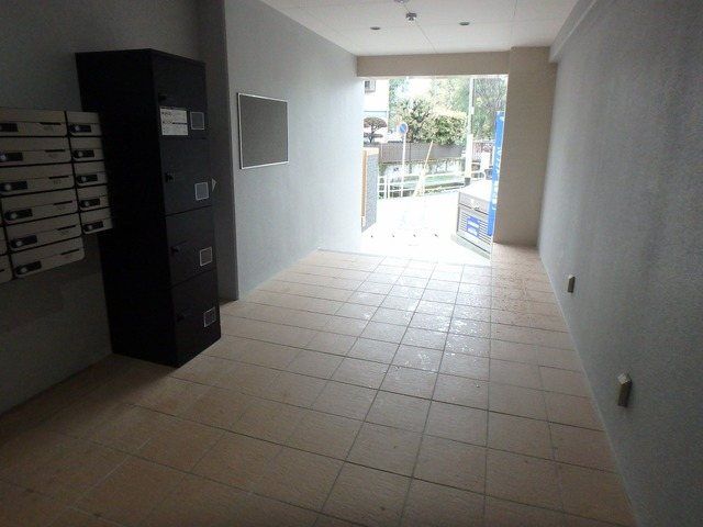 �y�G���g�����X�z�@